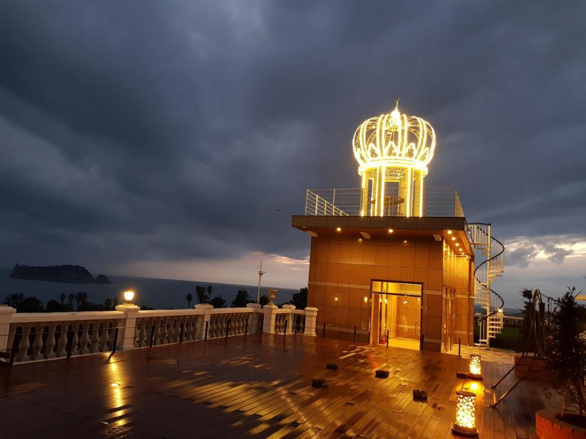 Goldone Hotel & Suites Szogüpho Kültér fotó