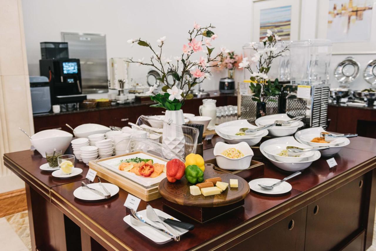 Goldone Hotel & Suites Szogüpho Kültér fotó