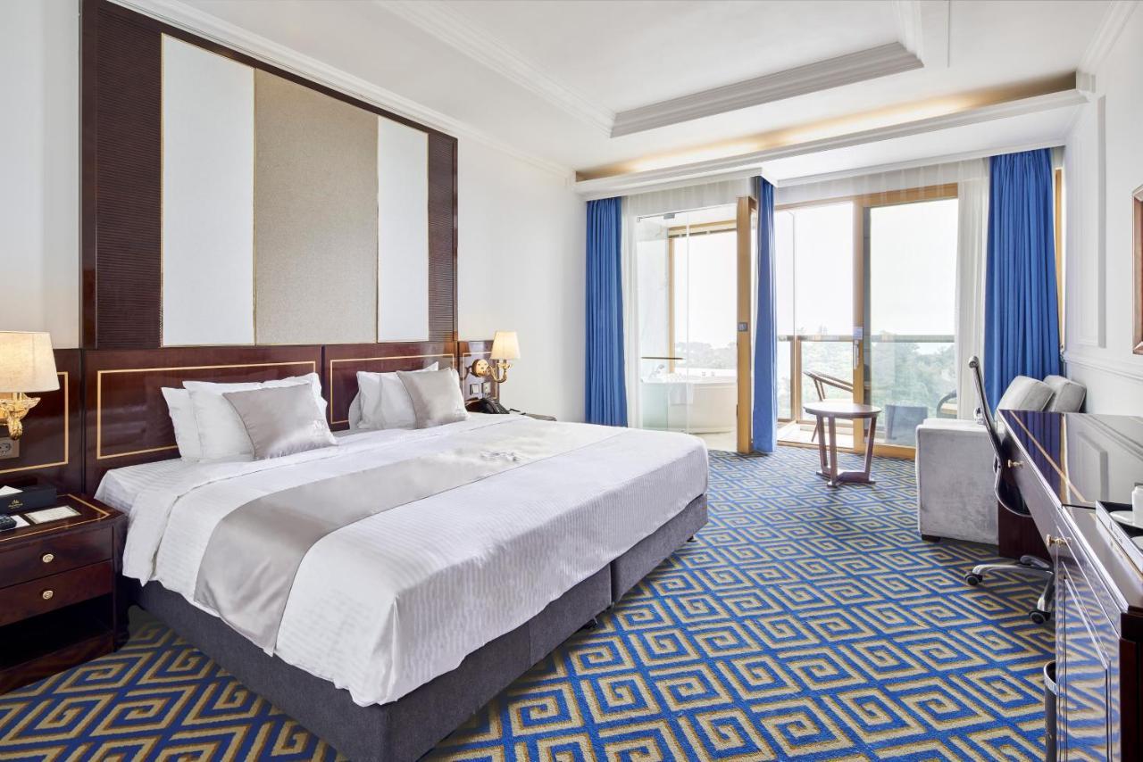 Goldone Hotel & Suites Szogüpho Kültér fotó