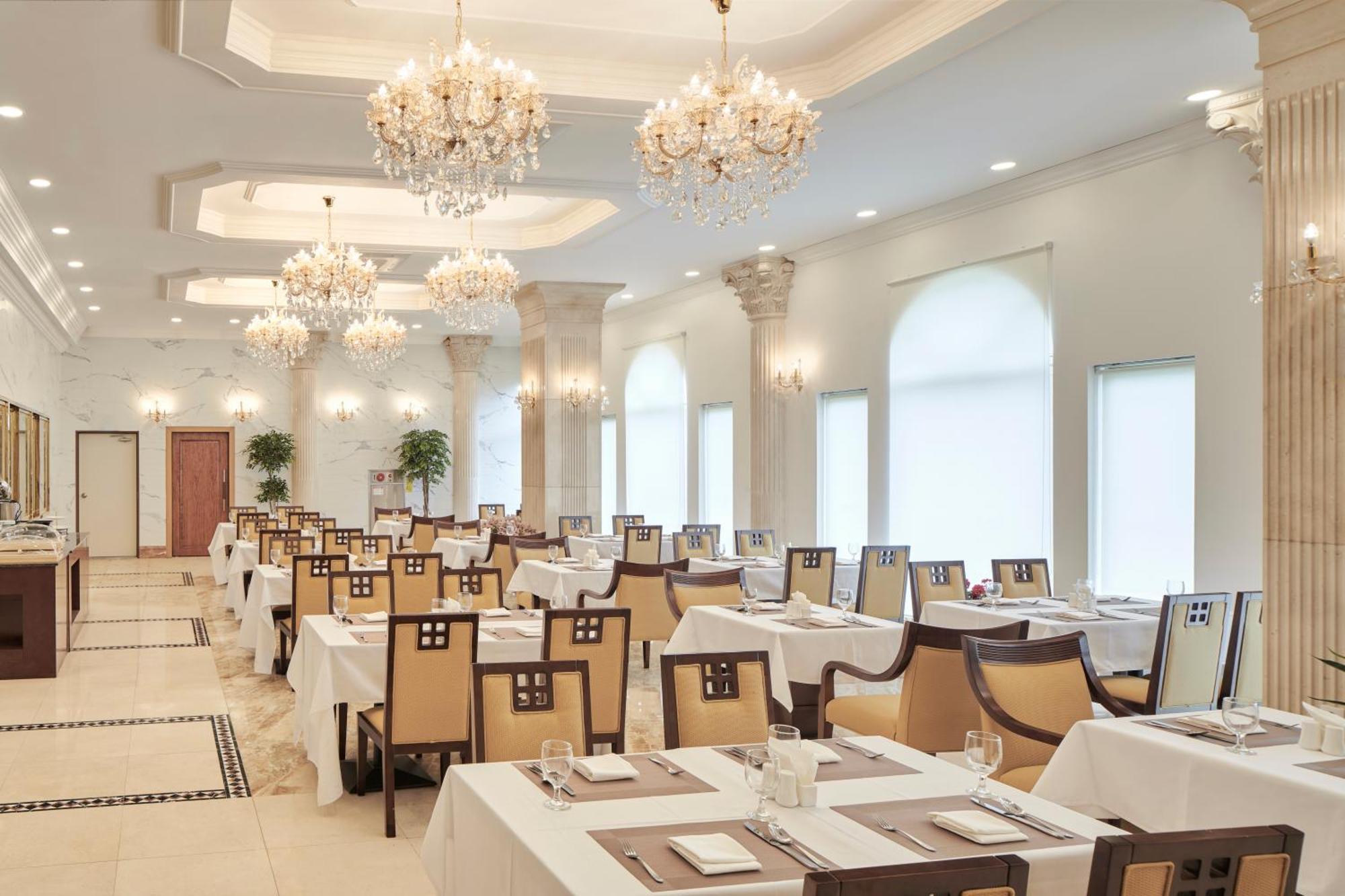 Goldone Hotel & Suites Szogüpho Kültér fotó