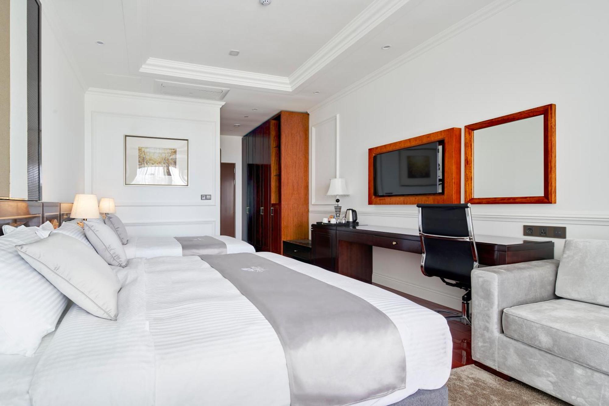 Goldone Hotel & Suites Szogüpho Szoba fotó